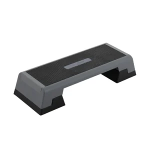 Step Aeróbico 3 Niveles Sportfitness PRAS003 con superficie antideslizante, alturas de 15, 20 y 25 cm y capacidad de 120 kg.